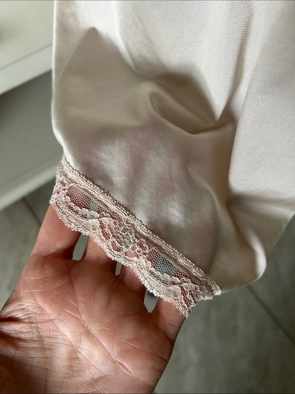 Vtg USA Dixie belle champagne cream pink lace nylon midi slip night dress 36 - Picture 4 of 16